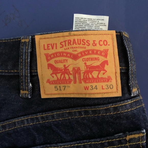 Other - Red Tag NWOT Levi Jeans